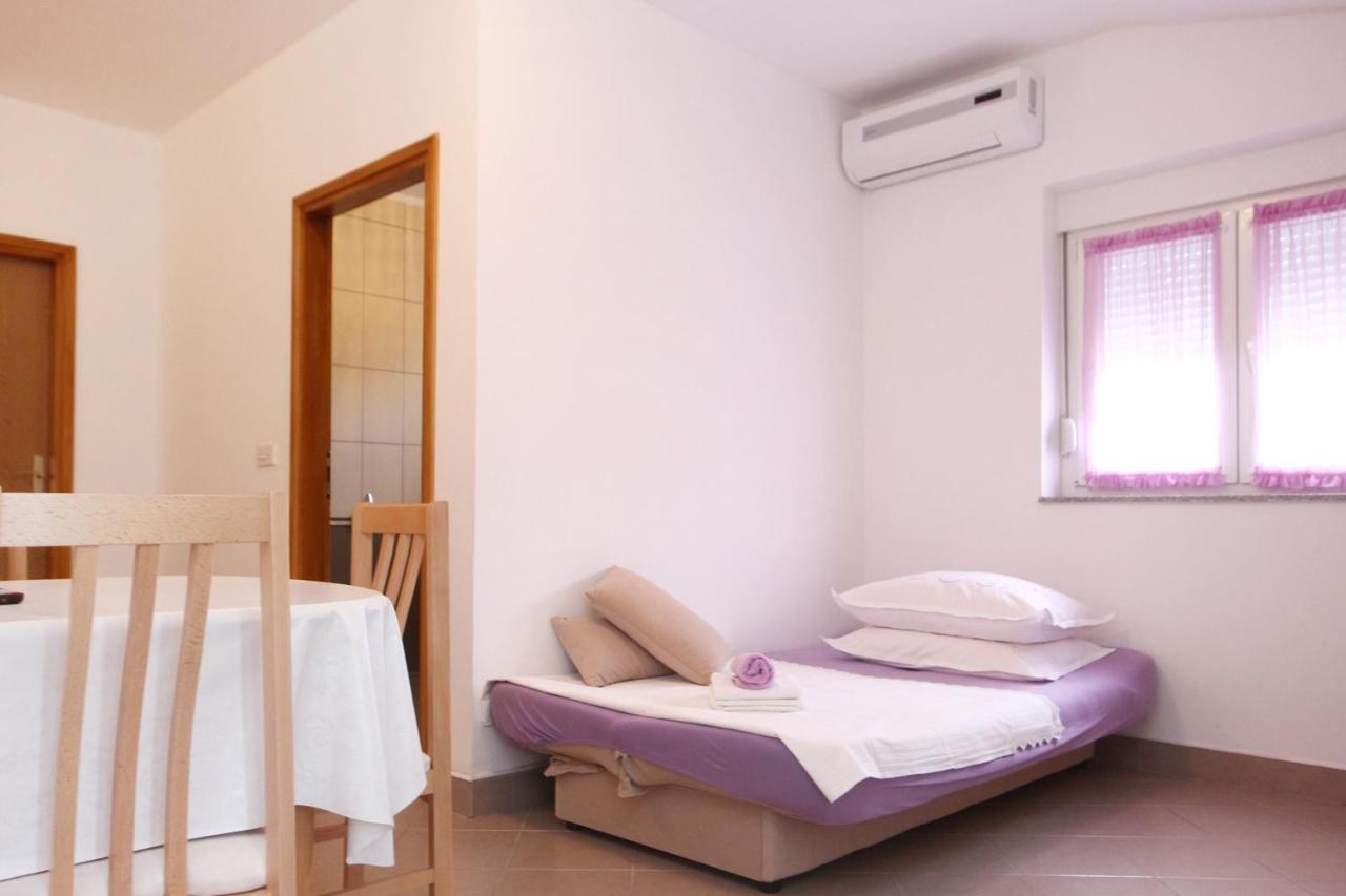 Apartments With A Parking Space Poljica, Trogir - 10010 Marina Εξωτερικό φωτογραφία