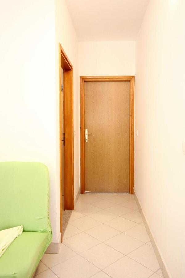 Apartments With A Parking Space Poljica, Trogir - 10010 Marina Εξωτερικό φωτογραφία